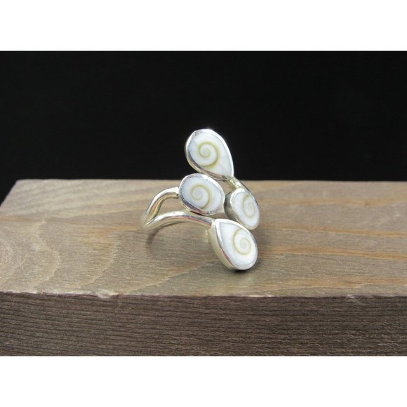 Size 8.25 Sterling Silver Fancy Swirling Shell Finger Band Ring Vintage - Picture 2 of 7